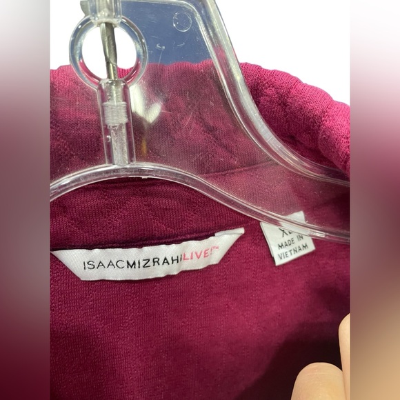 Isaac Mizrahi Wine Quilted‎ Zipper Front Jacket - Picture 4 of 5